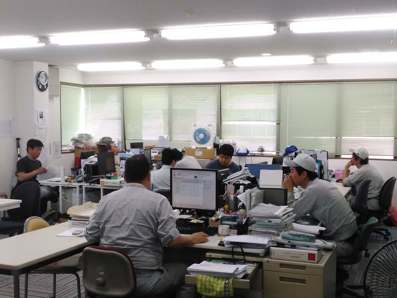 社内風景